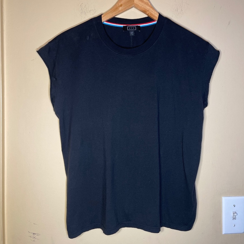 AYR Black Top